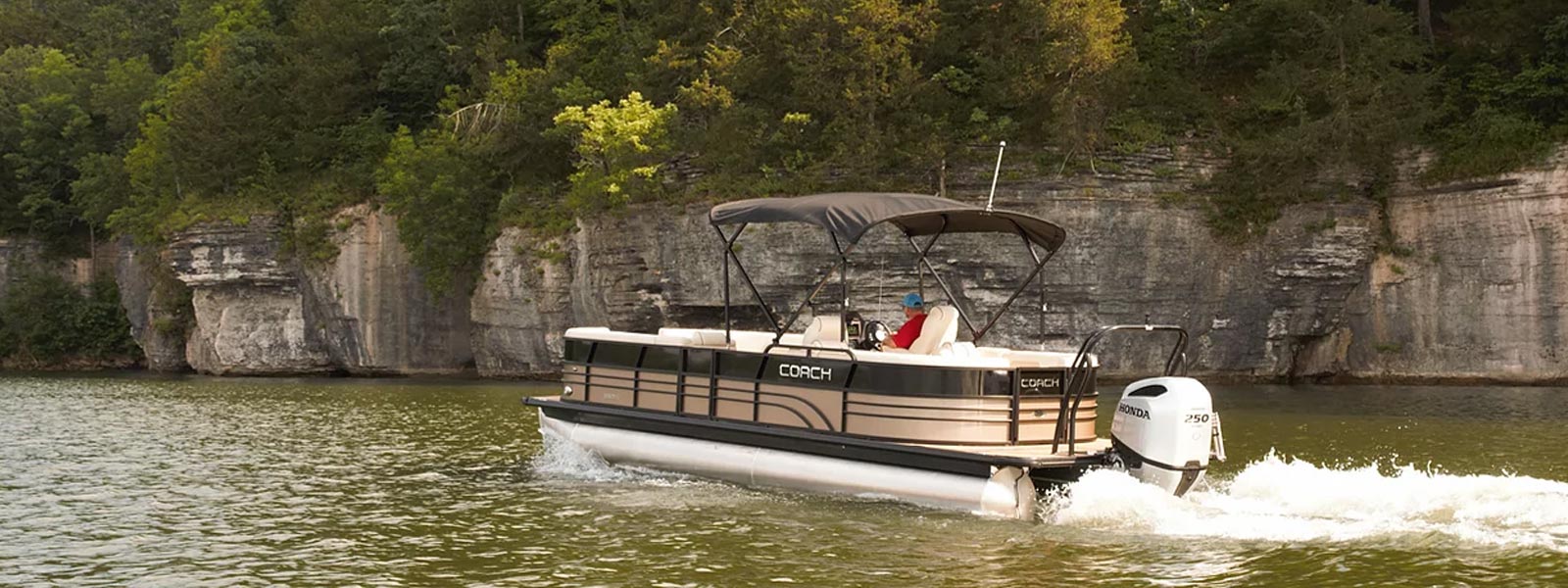 Coach Pontoons Dealer in Springdale, AR